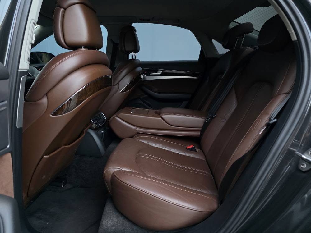 Audi A8 Matrix 4.2TDI