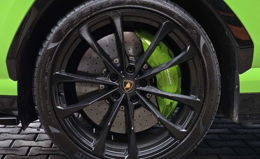 Lamborghini URUS 650-PS “CARBON”