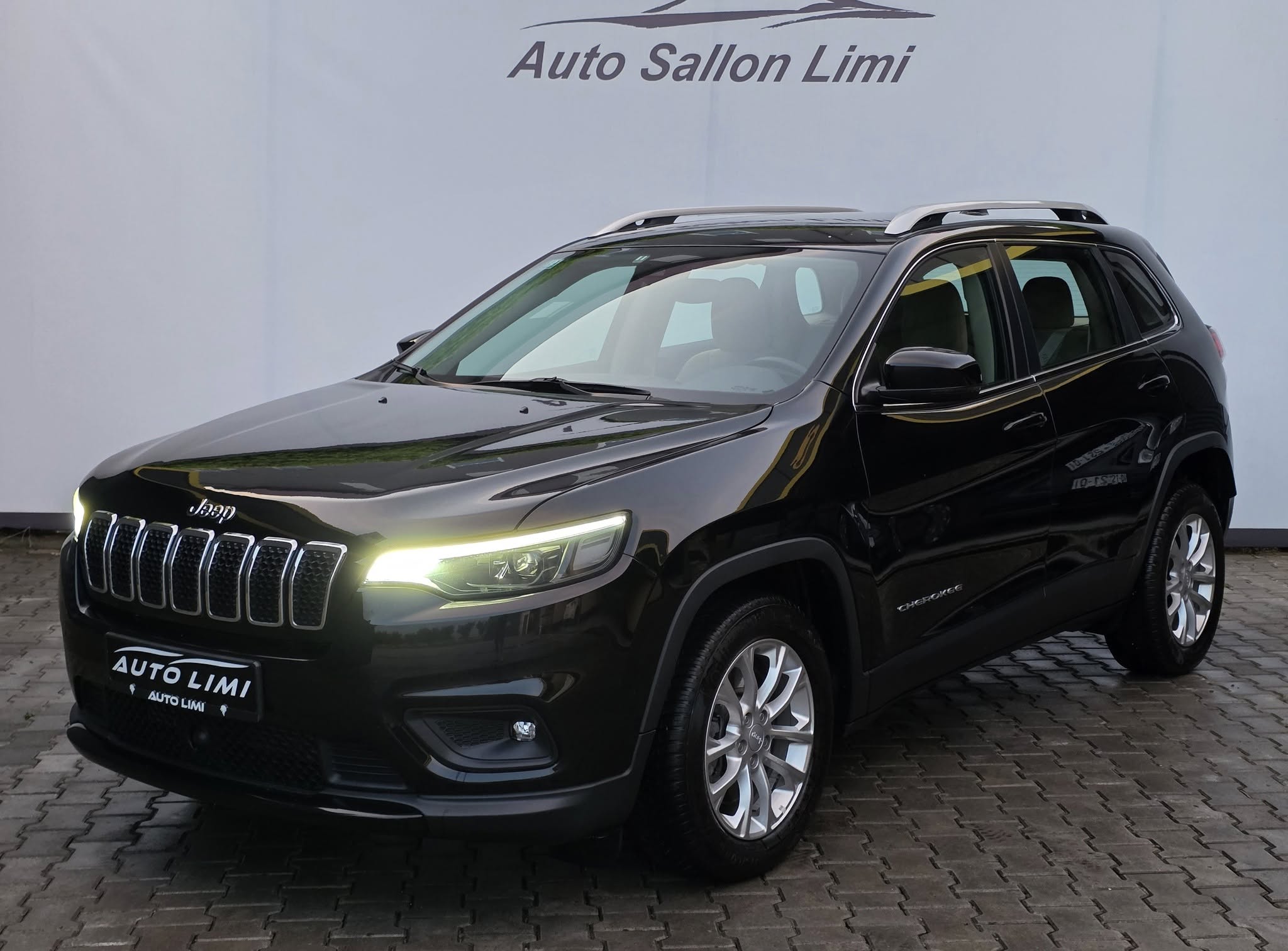 Jeep  CHEROKEE  Longitude