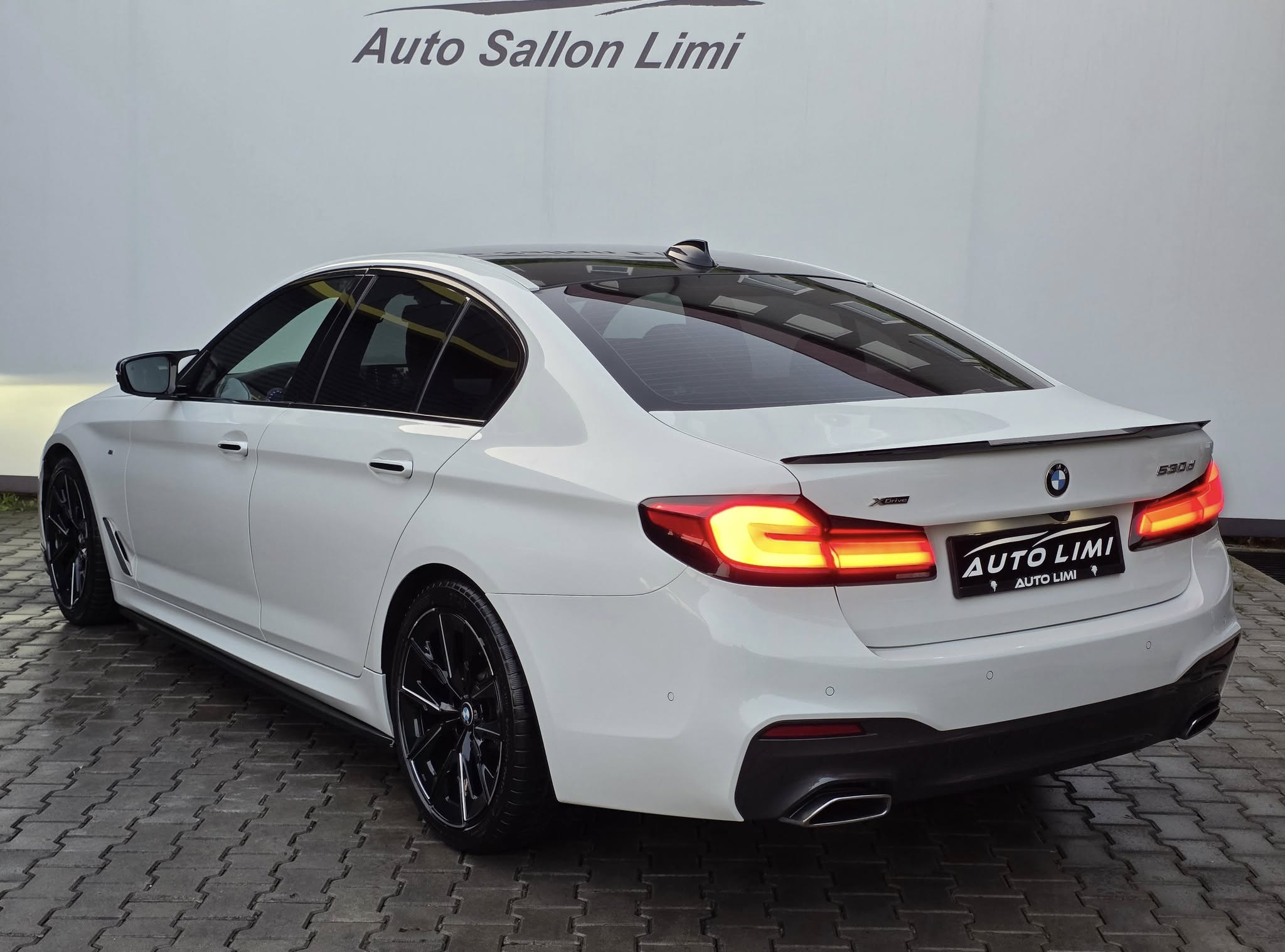 Bmw 530d  M-Packet X-Drive