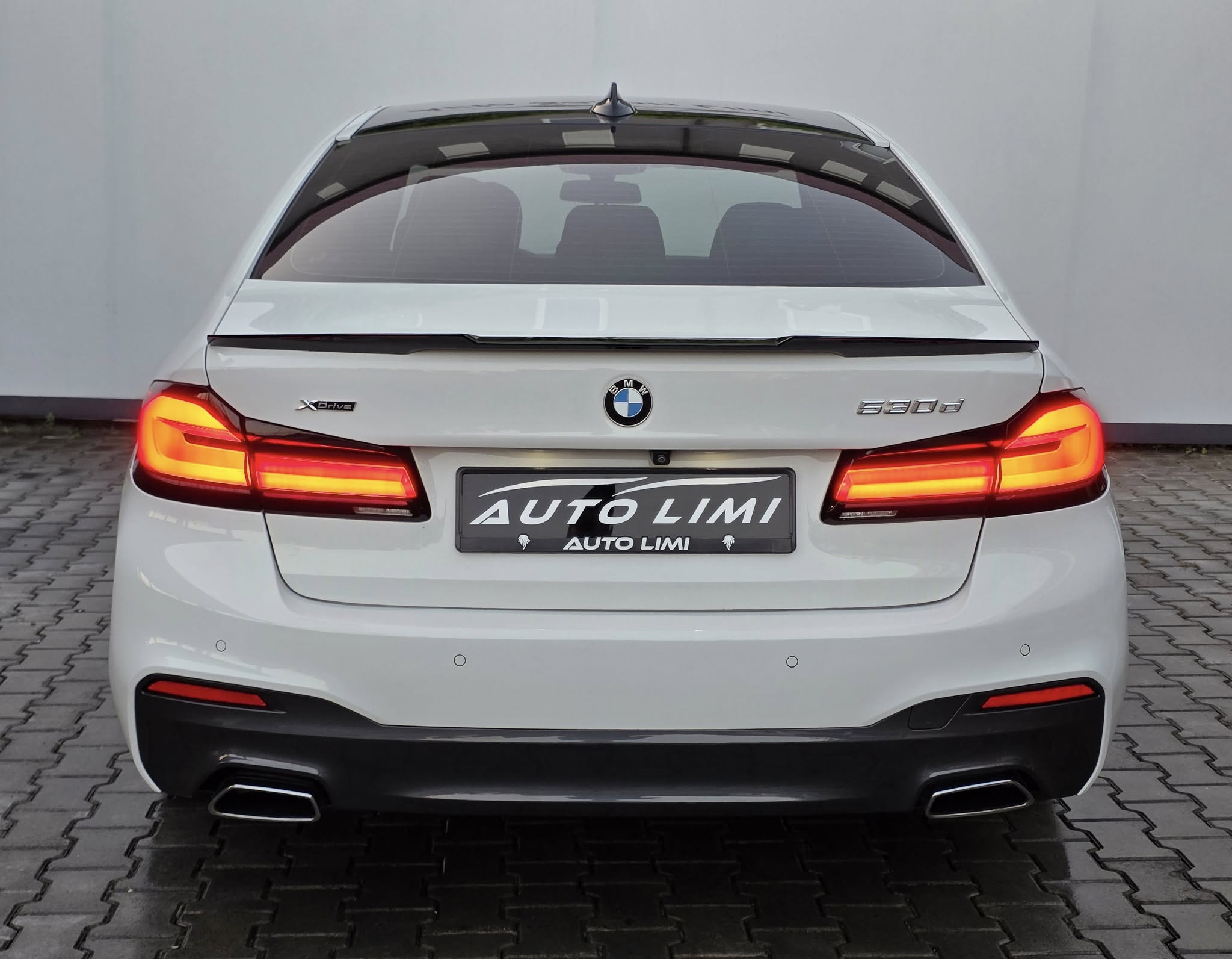 Bmw 530d  M-Packet X-Drive