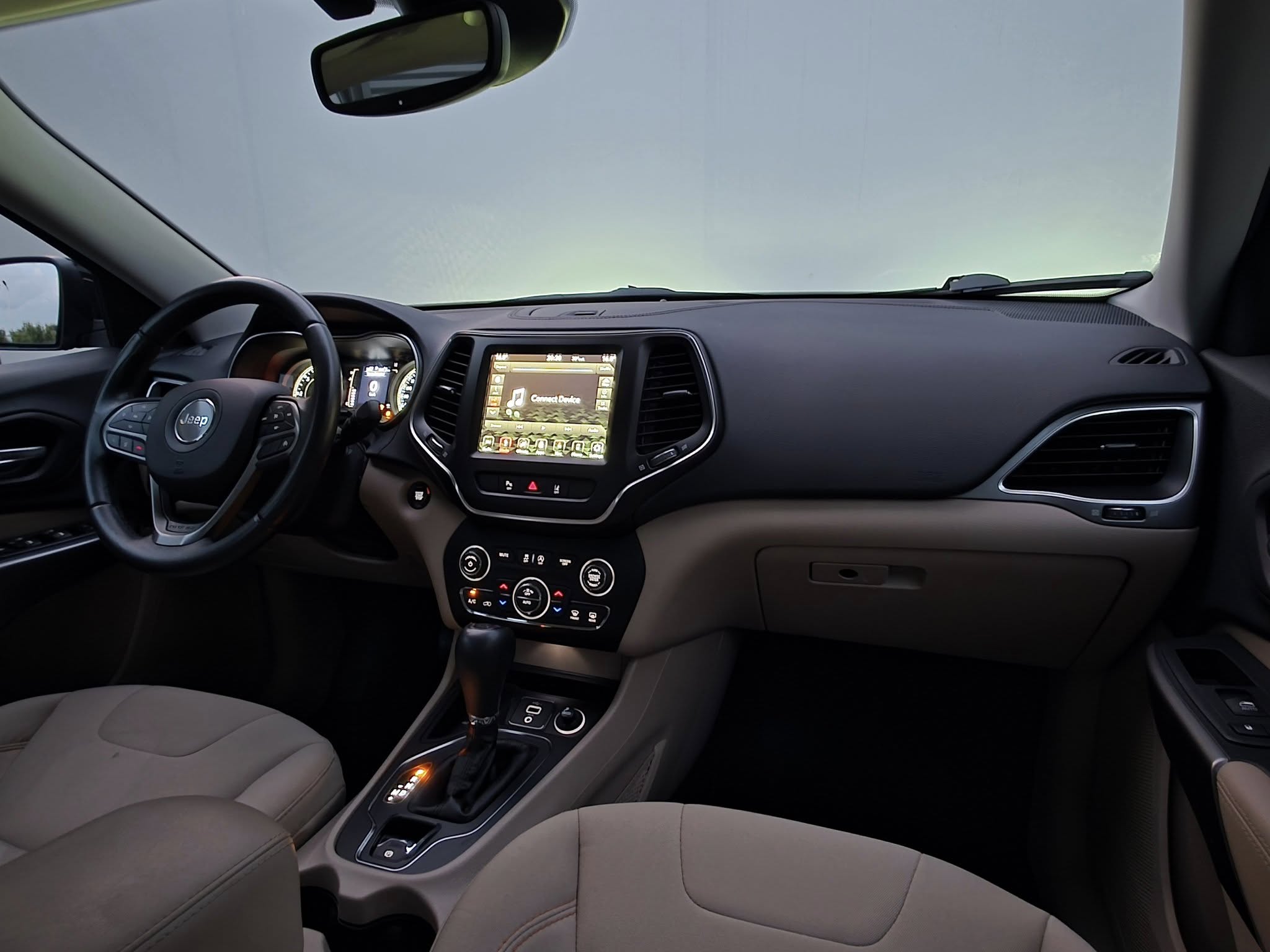 Jeep  CHEROKEE  Longitude