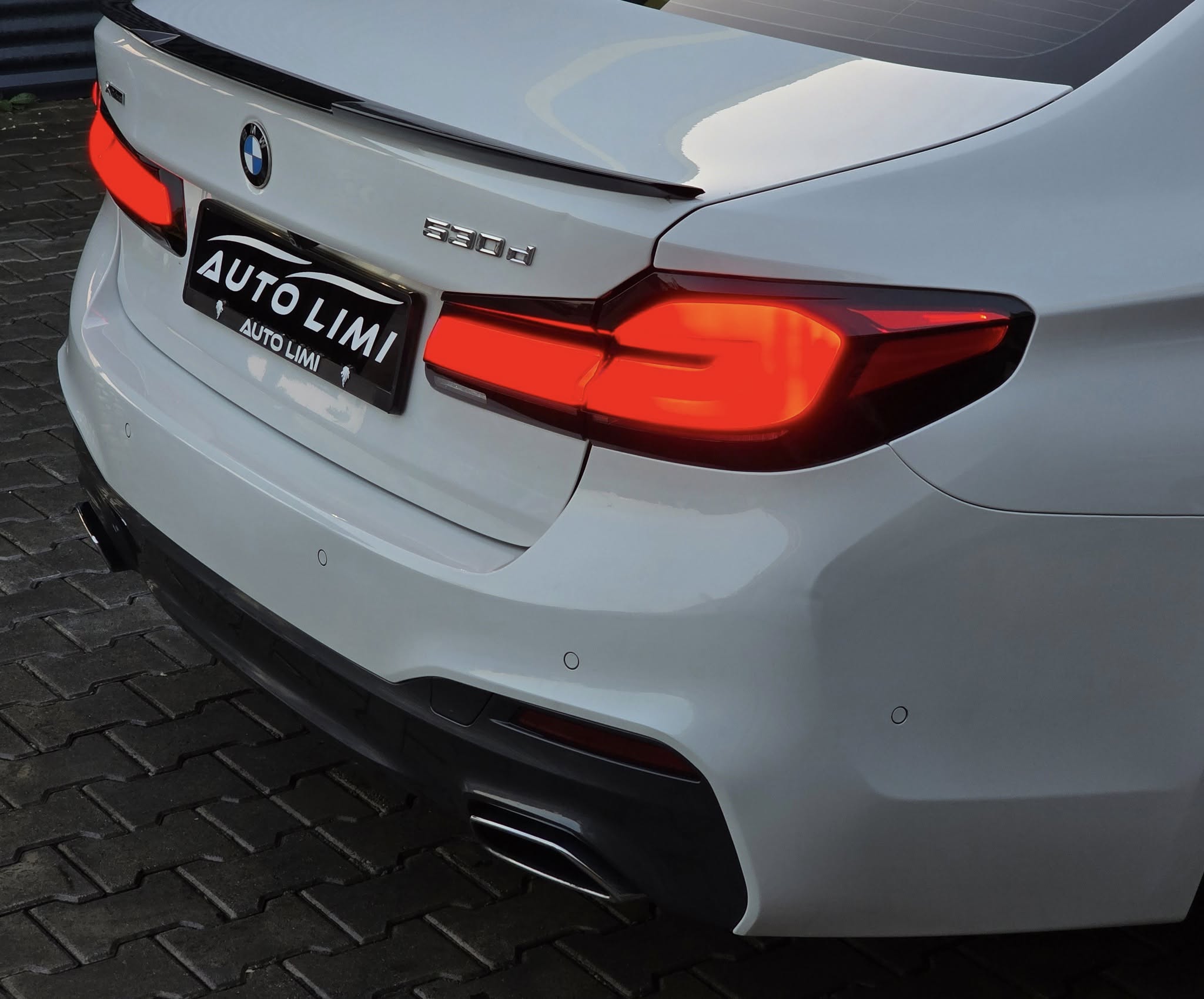 Bmw 530d  M-Packet X-Drive